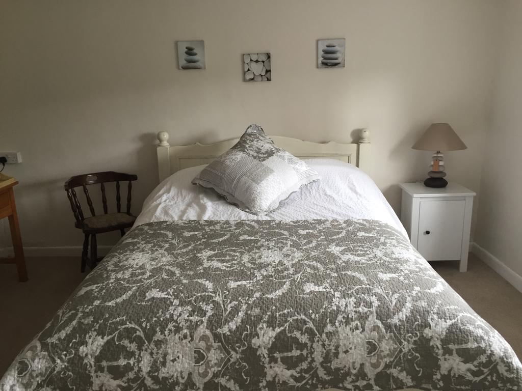 Red Lion Inn Sidbury Esterno foto