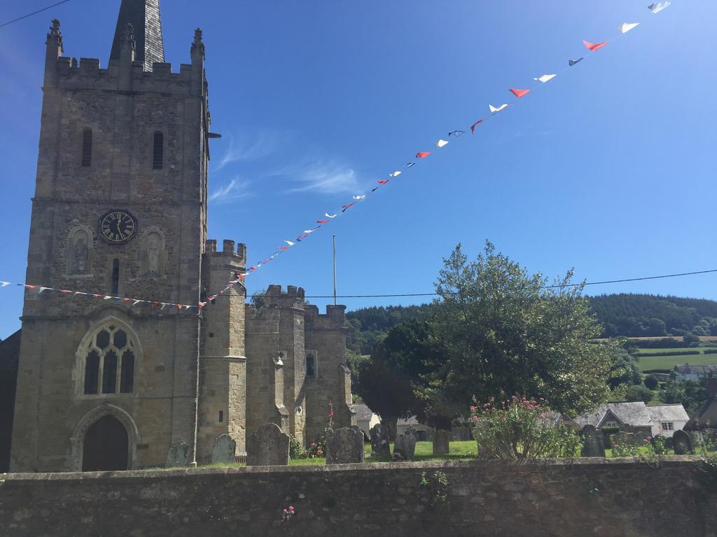 Red Lion Inn Sidbury Esterno foto
