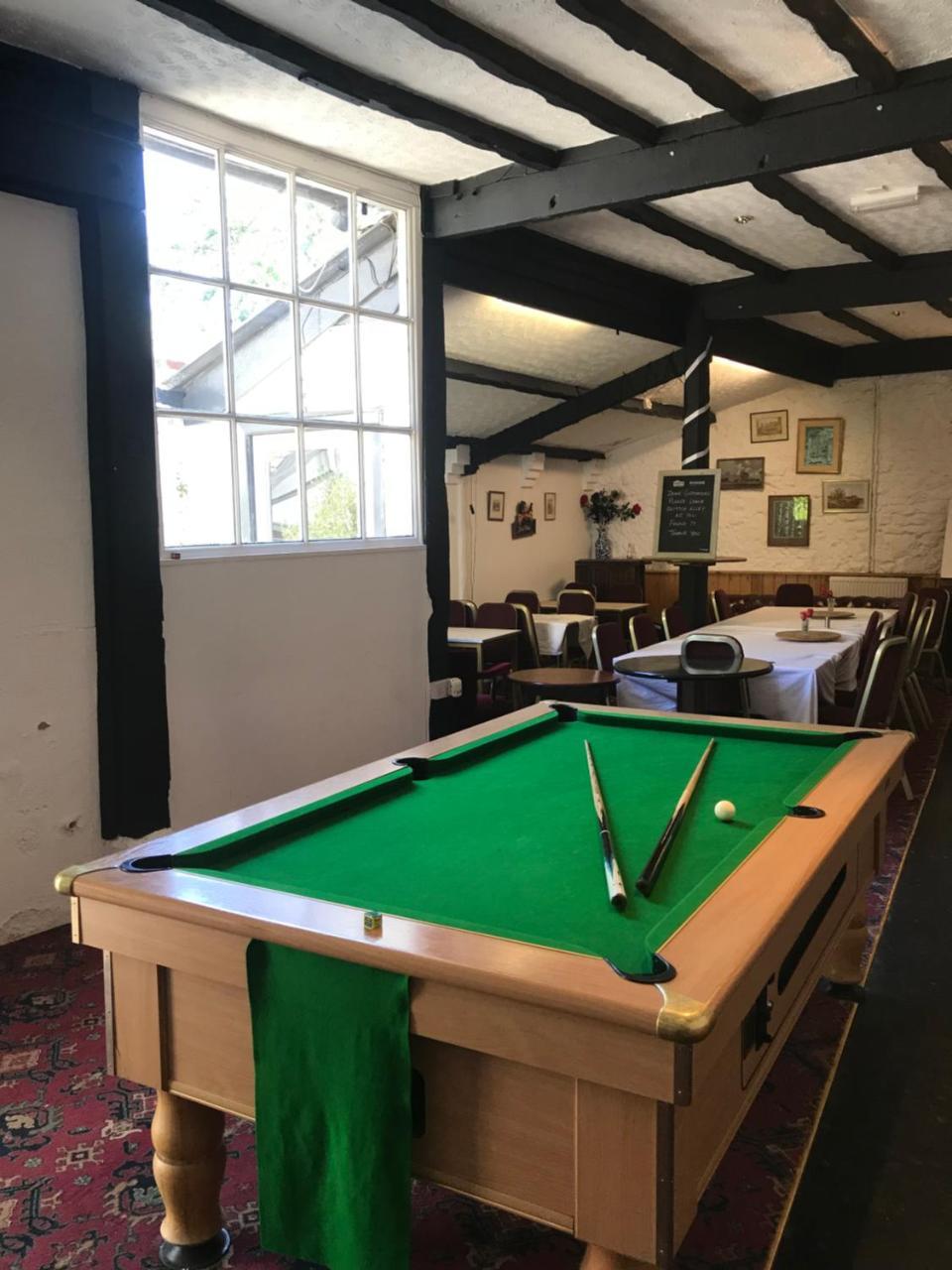 Red Lion Inn Sidbury Esterno foto